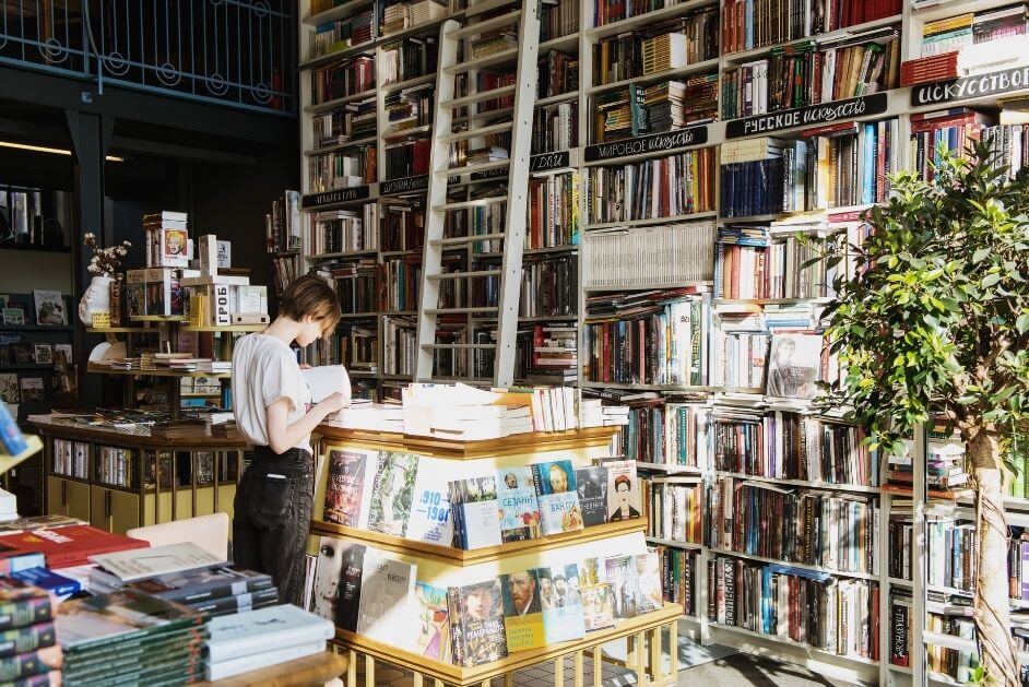 how-to-start-an-online-bookstore-2022-7-steps-to-start